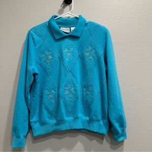 VTG Alfred Dunner petite medium collared Embroidered Sweatshirt,aqua blue,granny